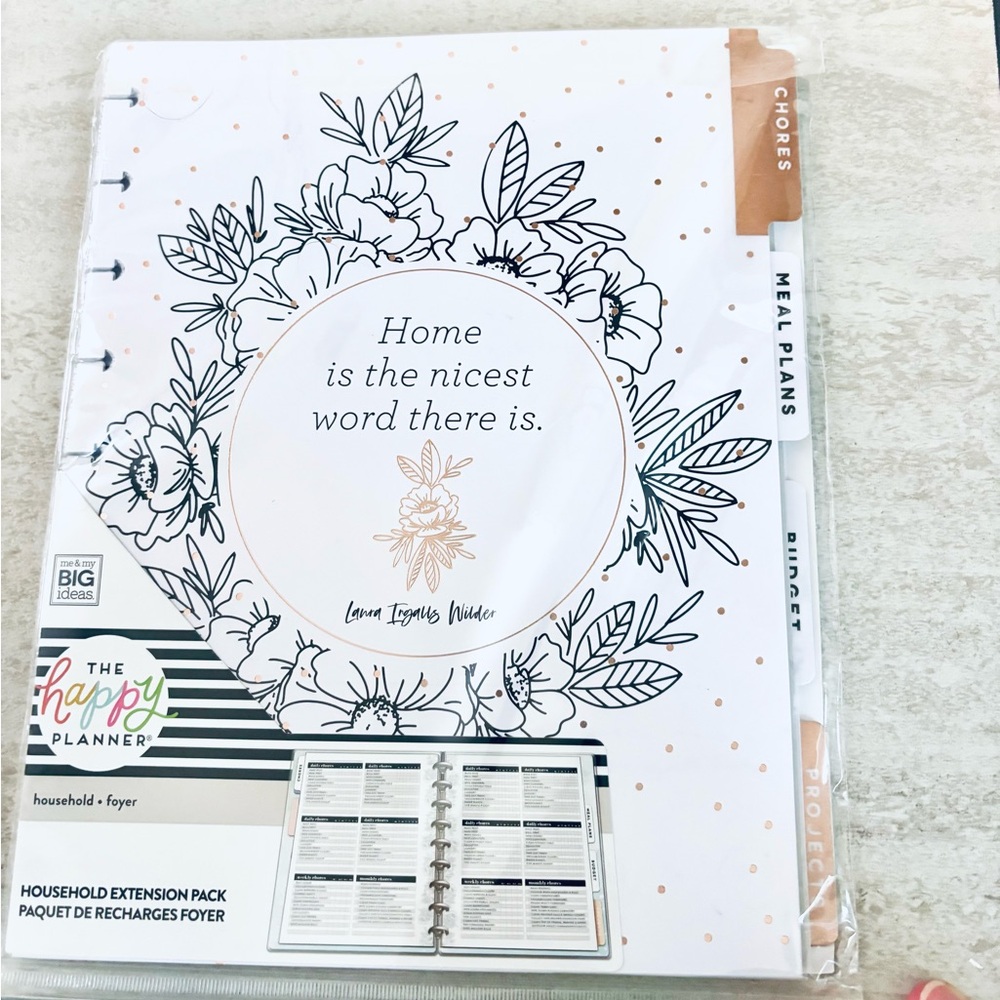 ❗️The Happy Planner Household Extension Pack with Black and White Floral Design